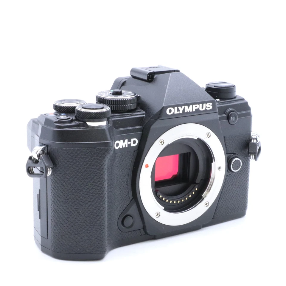 Olympus OM-D E-M5 Mark III noir sans miroir ShutterCount 4853 [Top Mint] #8020 - Photo 4/4