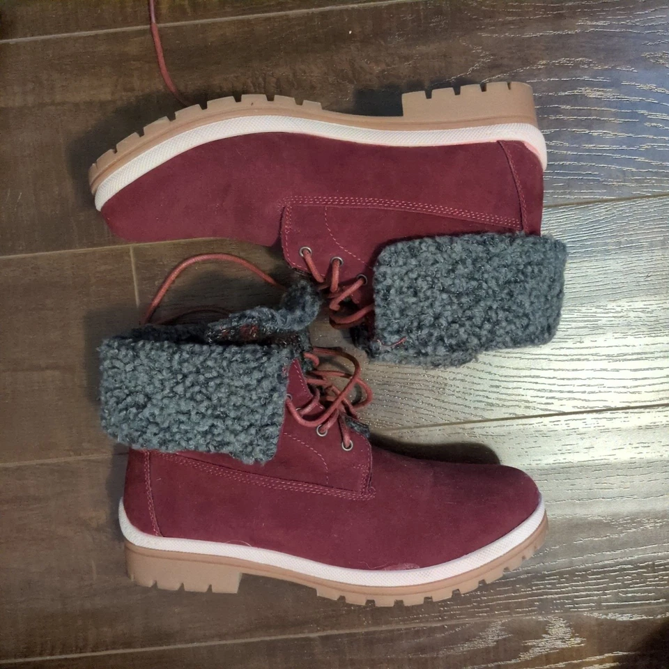 Bota de Senderista Muk Luks Megan Para Mujer 10 Roja Imitación Piel Gamuza Exterior Resistente Nueva Foto 3 de 4