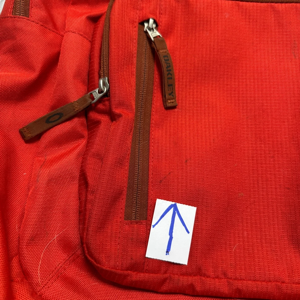 Mochila Oakley Works Collection trabalho escolar bolsa para laptop vermelho brilhante - Imagem 2 de 4