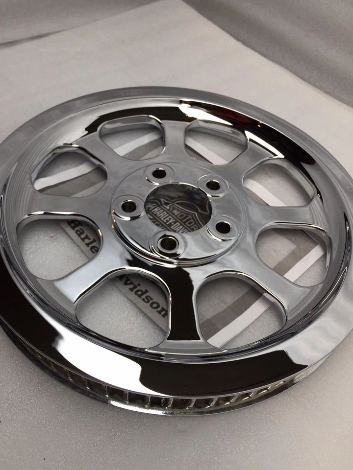 HARLEY SOFTAIL 40295-00 Heritage 2000 06 polia de correia cromada 70t fxst exchange - Imagem 3 de 4
