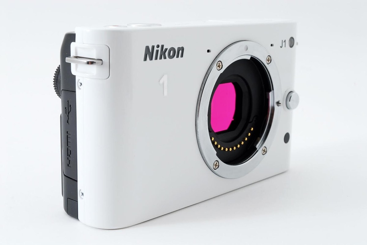 Nikon 1 J1 10-30mm Lens Full Set Boxed White Mint Works Fine