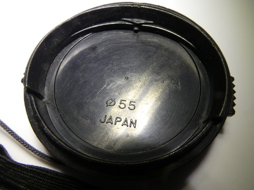 Tokina 55mm RMC II Lens Front Cap with keeper string - Picture 6 of 6