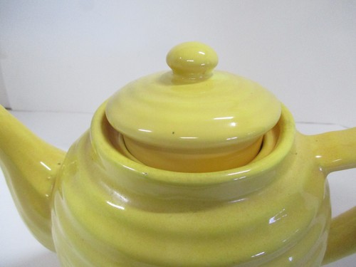 Bauer 2000 Ringware Pottery Teapot~ Yellow - Picture 4 of 10