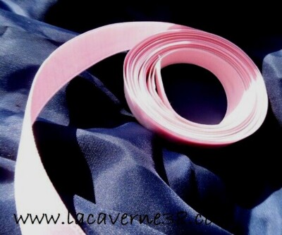 100% Mosel Ruban Velours Vieux Rose 1cm X 10m - Décoration Cadeau, Mariage, Noël, DIY - Aspect Luxe