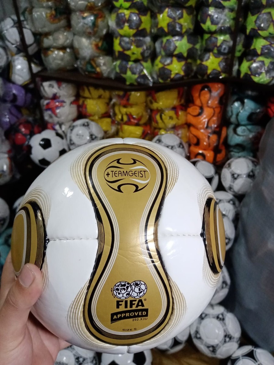Adidas Teamgeist Berlin Final Match Ball FIFA World Cup Germany