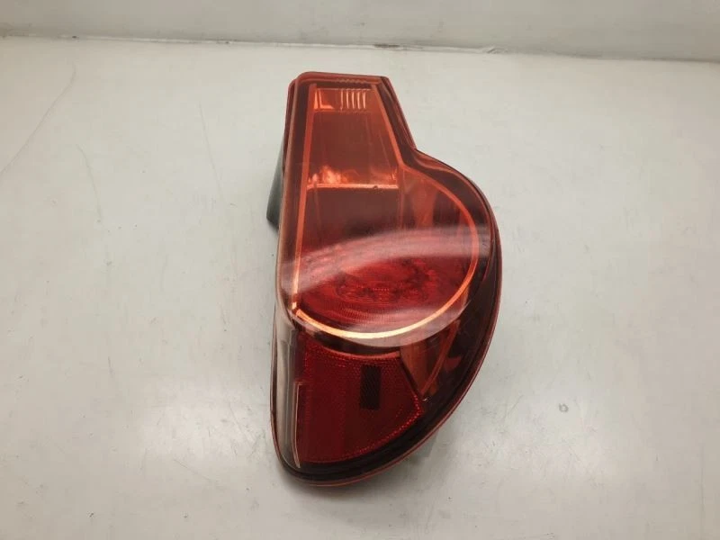 13-16 SCION FR-S LADO DEL CONDUCTOR CONJUNTO DE LUZ TRASERA IZQUIERDA TRASERA  Foto 2 de 4