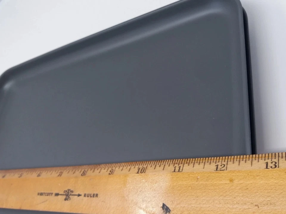 Bandeja Bandeja Eco Ekobo Biobu Lote 2 Gris Compuesto Libre de BPA Minimalista 12.5x8.5" Foto 2 de 4