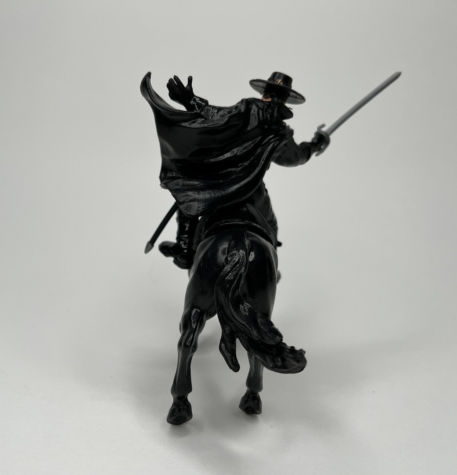2000 The Mask Of Zorro Figures Zorro & Horse Tornado Plastic Rare eBay