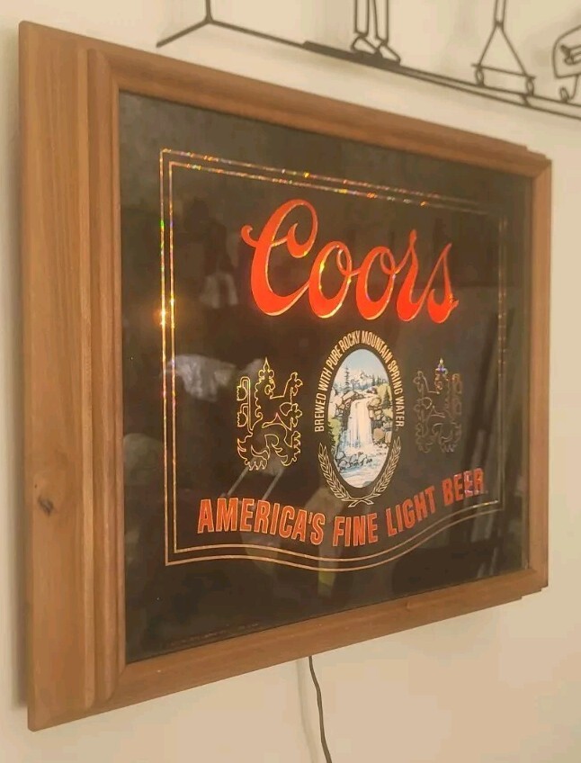 Vintage Coors Banquet Beer Lighted Mirror Wood Framed Sign 25