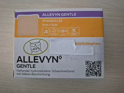 Allevyn Gentle  - haftender Schaumverband 5cm x 5cm 5 Stk. Neu & OVP