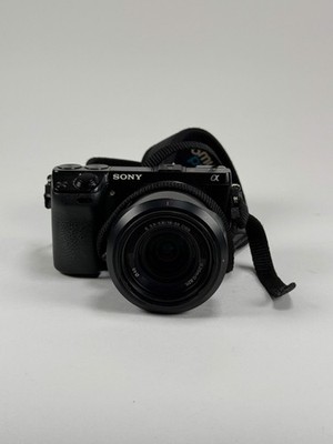 Sony Alpha NEX-7 24.3MP Body with 18-55mm OSS Digital Mirrorless Camera Kit