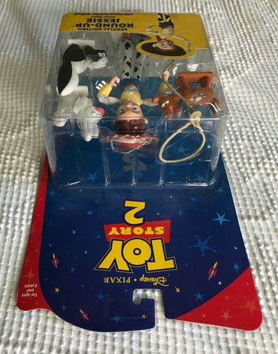 1999 Mattel Toy Story 2 SPECIAL EDITION ROUND UP JESSIE Figure MOC - Picture 4 of 6