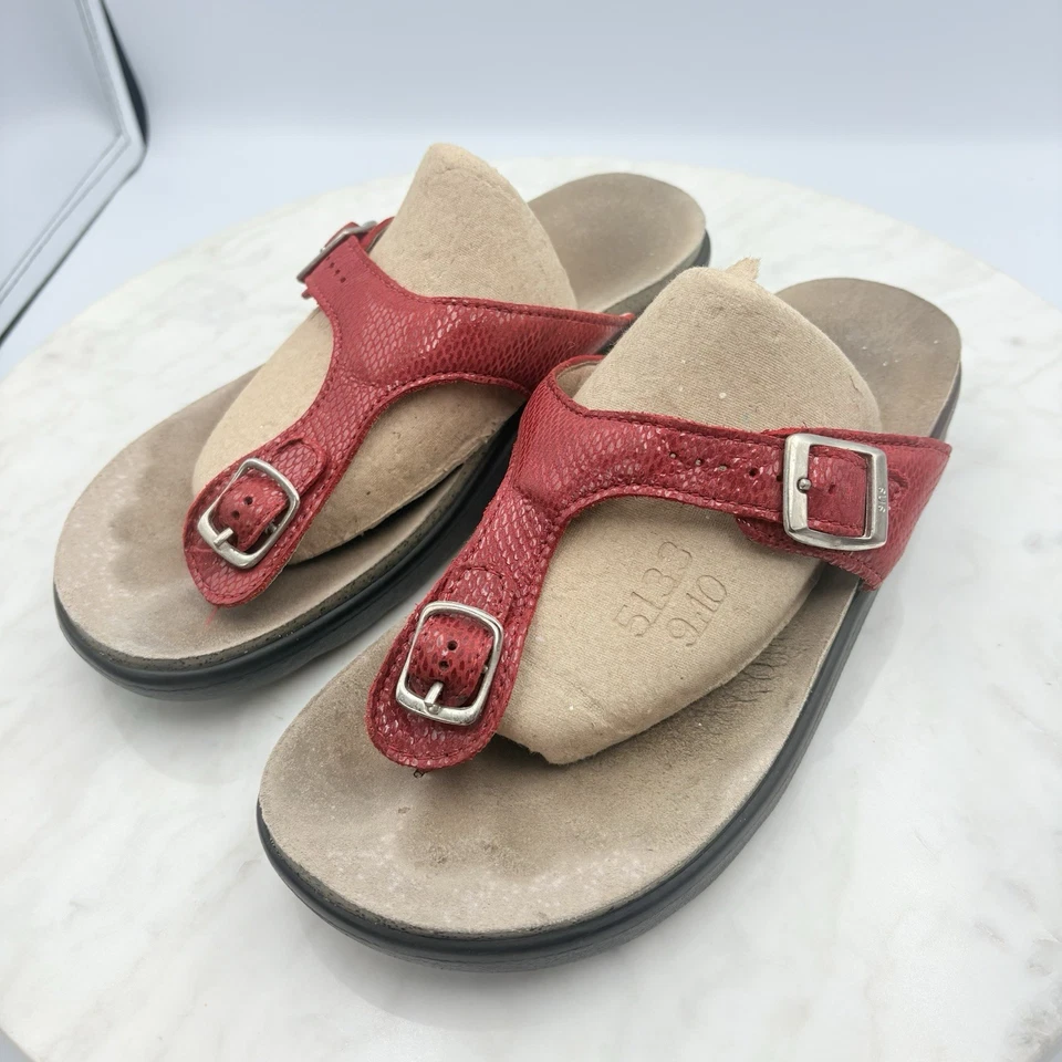 SAS Women’s Red Thong Sanibel Sandals Fits Like A 6.5 Vacation Support Comfort - Image 2 of 4