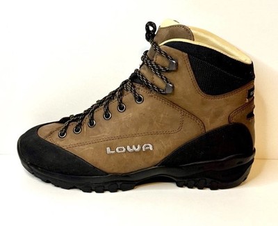 LOWA Leather Hiking Boots Made in Italy   EU 40 UK 6 Vibram Sole   Top Zustand