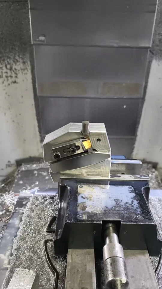 Putter fresado CNC de acero inoxidable 303 - una pieza, hoja personalizada Foto 3 de 4