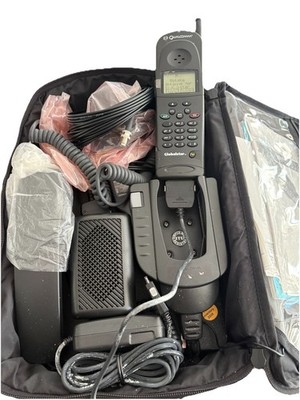 Global Star gsp-1600 Tri -Mode Satellite  Cell. phone with GCK-1410 /off grid