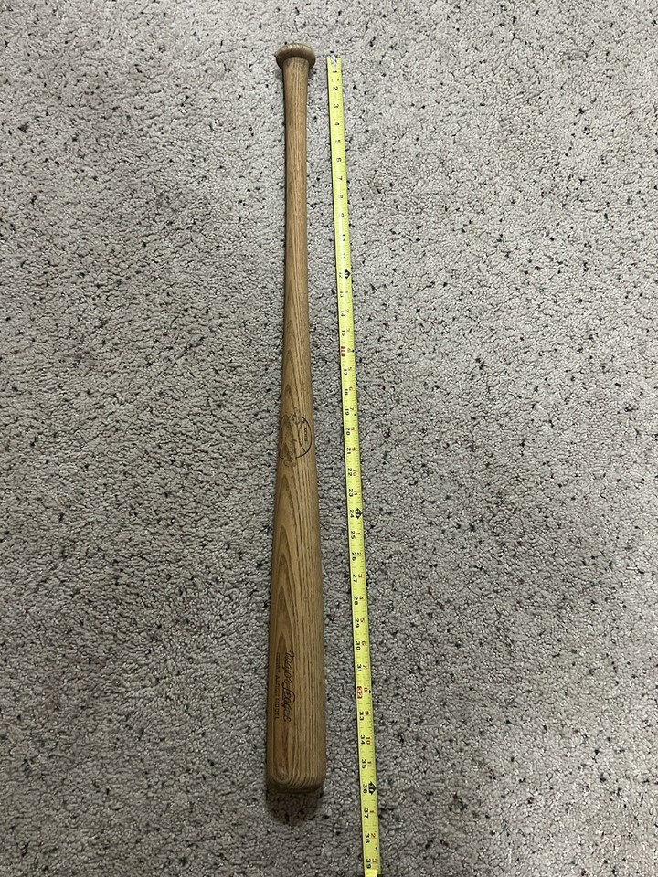 Vintage Revelation Model GC1435 Major League Henry Hank Aaron Baseball