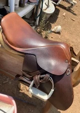 collegiate saddle 17.5in