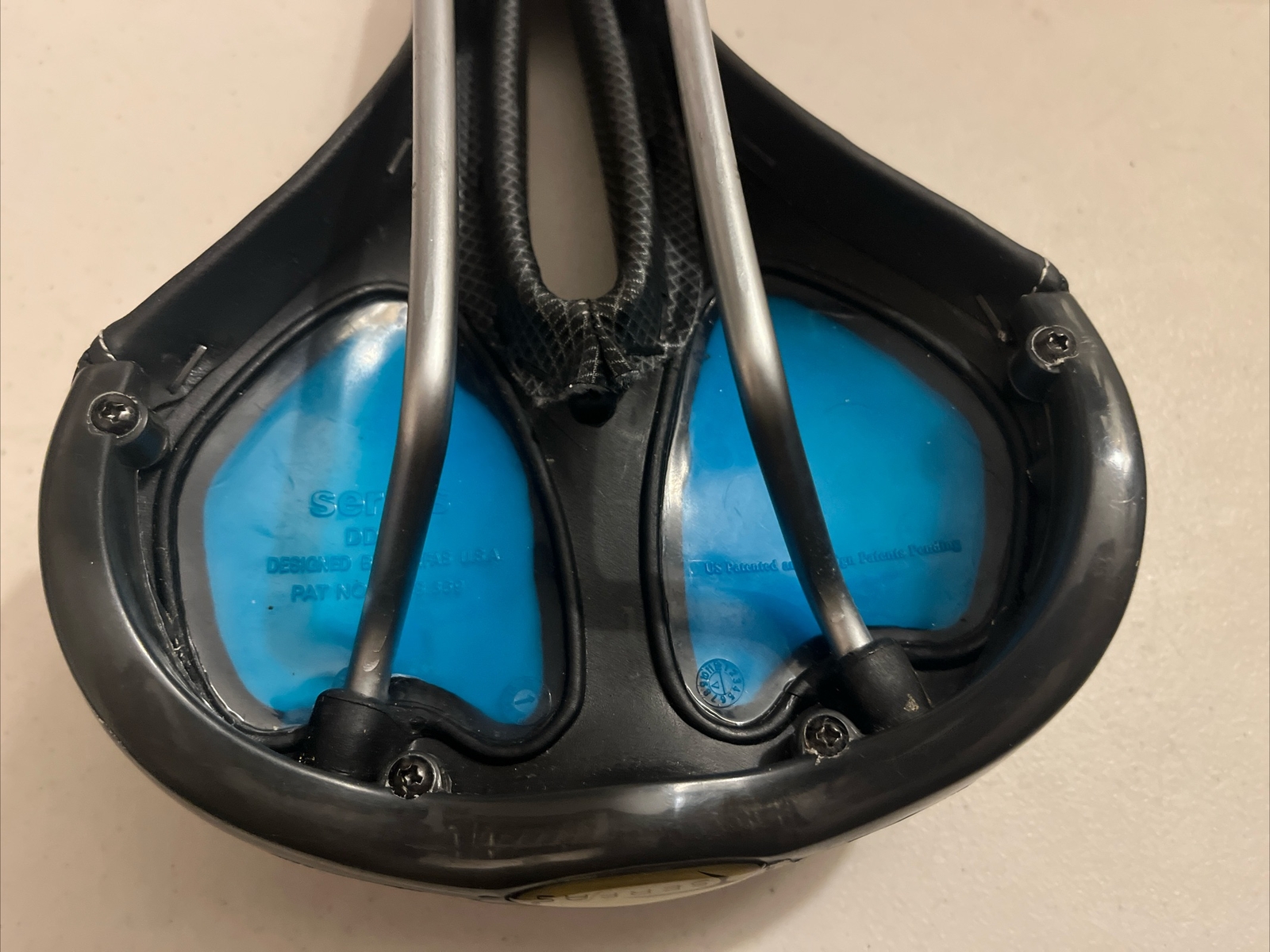 Serfas RX Bicycle Bike Saddle Seat Gel Deep Groove I.C.S. DDMX Dual