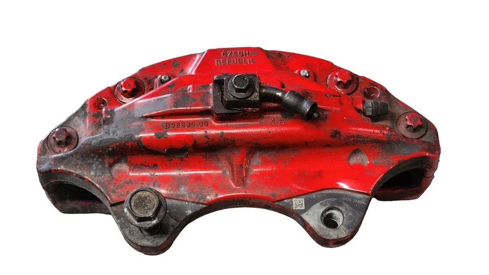 2014-2019 Chevy Corvette C7 Red Brake Caliper FRONT LEFT DRIVERS USED OEM - Image 3 of 4