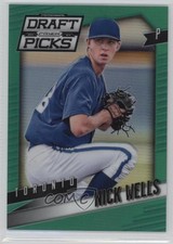 2014 Panini Prizm Perennial Draft Picks Green Prizm 18/35 Nick Wells #17 0o9