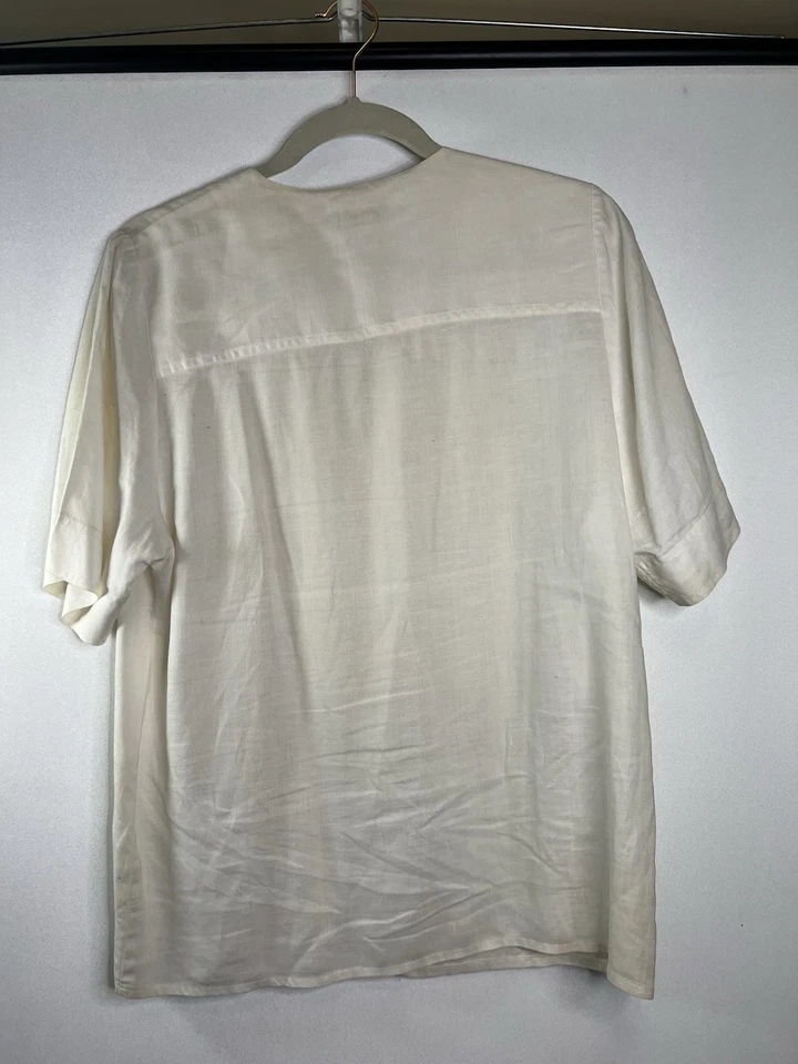 Tweeds Cream Button Down Short Sleeve, V-Neck Womens Blouse, Medium 100% Linen - Image 2 of 4