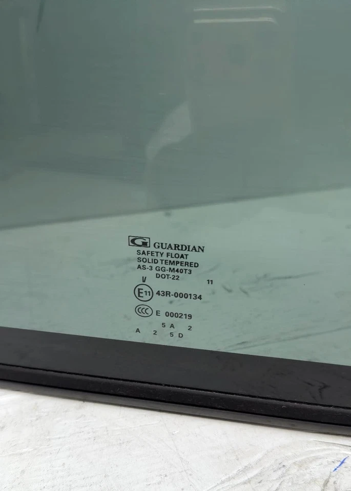 11 12 13 14 15 16 17 BUICK REGAL Roof Glass (glass Only) Buick OEM BG001-5 - Изображение 3 из 4