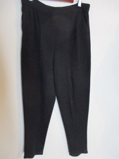 St. John Sportswear FAB Santana Knit Pants Black Pleated Front Ankle Size 10