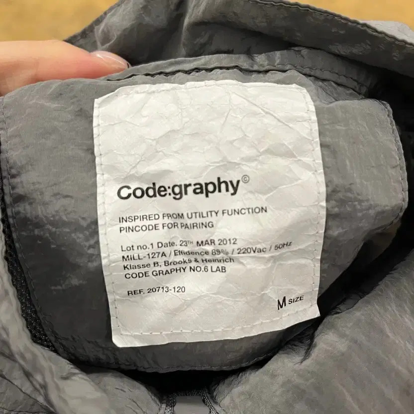 [Authentic/M] CodeGraph Windbreaker Jacket - image 5