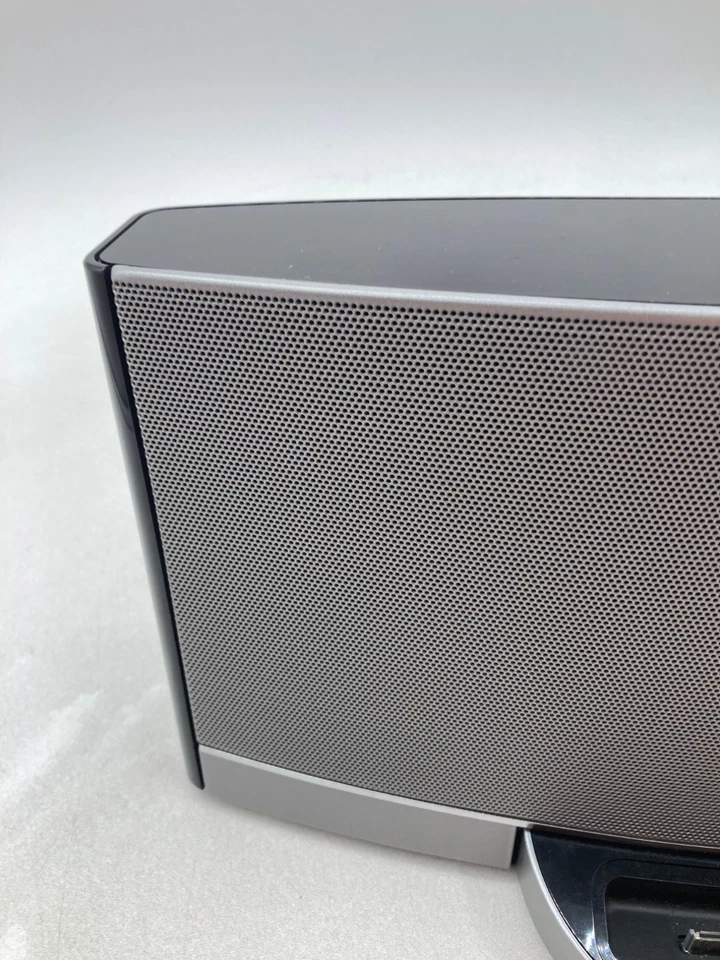 BOSE SOUND DOCK PORTABLE DIGITAL MUSIC SYSTEM N123 BITTE LESEN - Bild 4 von 4