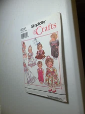 SIMPLICITY-CRAFT DOLL SEWING PATTERN-(8099)-Size(12"-14")(16"-18")(20"-22")