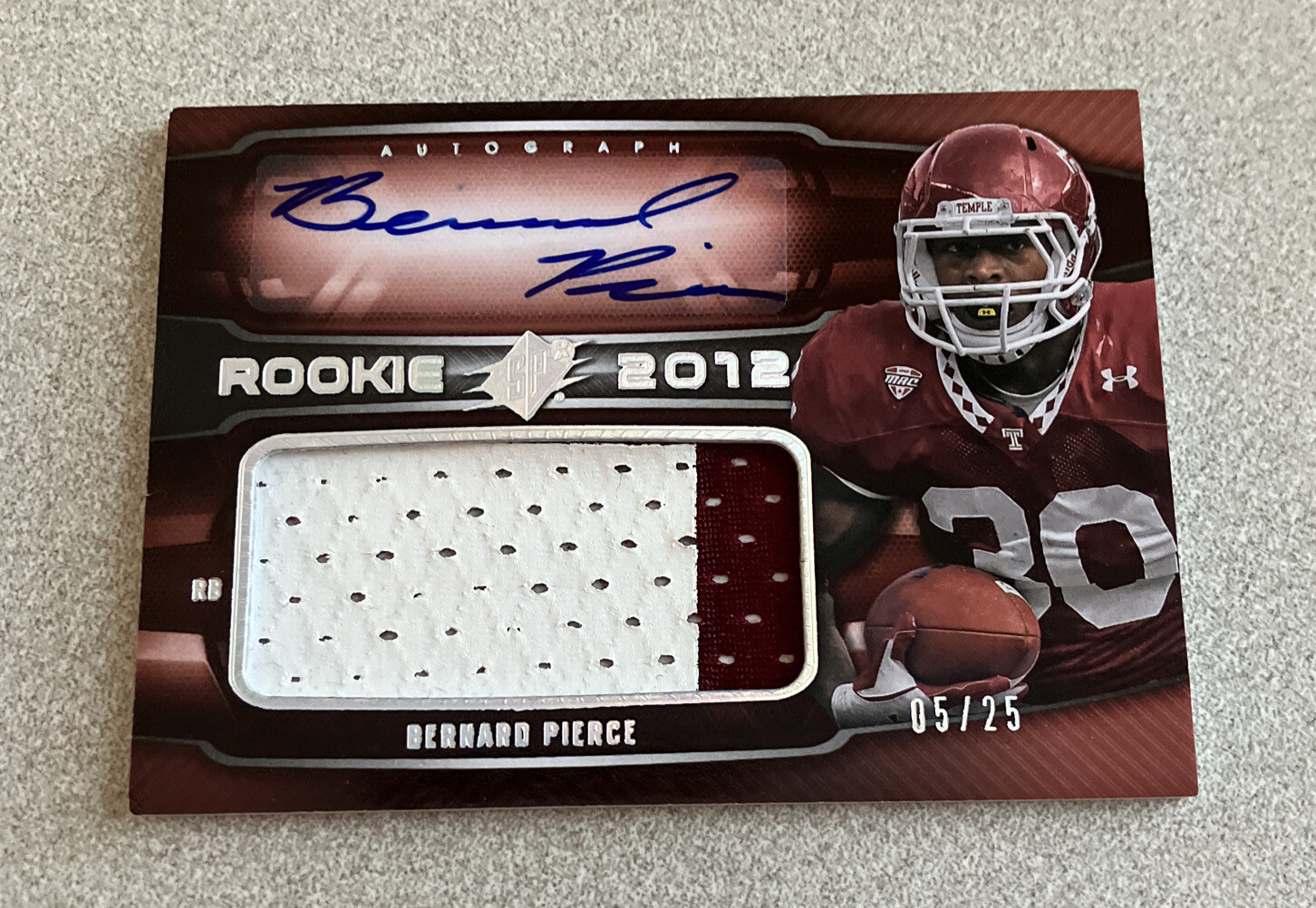 Bernard Pierce Spx #73 Jersey-Autograph