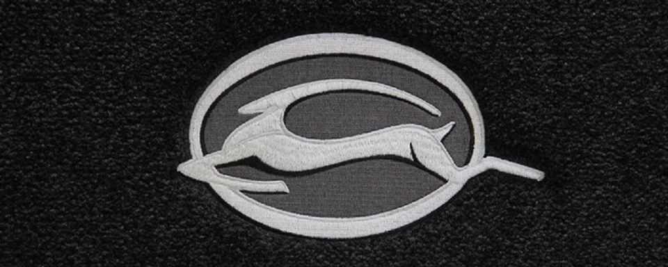 Lloyd Mats Ultimat Chevrolet Impala Deer Logo Front Floor Mats (1958 & Up) - Imagem 2 de 4