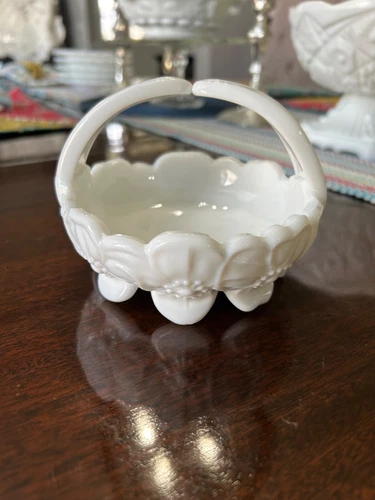 Vintage Westmoreland White Milk Glass Basket Dogwood Flower Pattern Split Handle