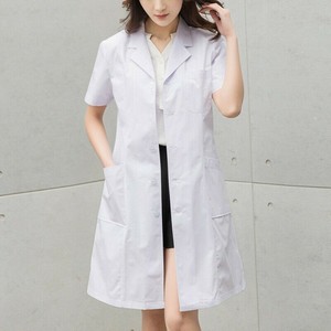 lab gown for doctors