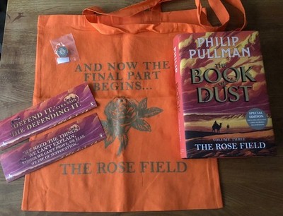 *SIGNED* SPRAYED EDGES The Rose Field Book of Dust Philip Pullman TOTE BOOKMARKS