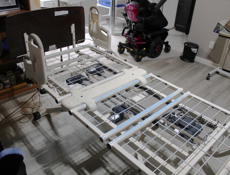 Joerns UCXT UltraCare XT 500LB Max Electric Bariatric Homecare Hospital Bed
