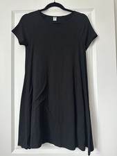 Old Navy Black Mini Dress woman’s short sleeve size small