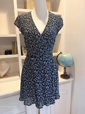 Reformation Radley Wrap Dress Black White Swirl Size med Cap Sleeve Boho Chic