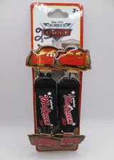 Disney Pixar the World of CARS Lightning McQueen #95 Mitten Clips, New