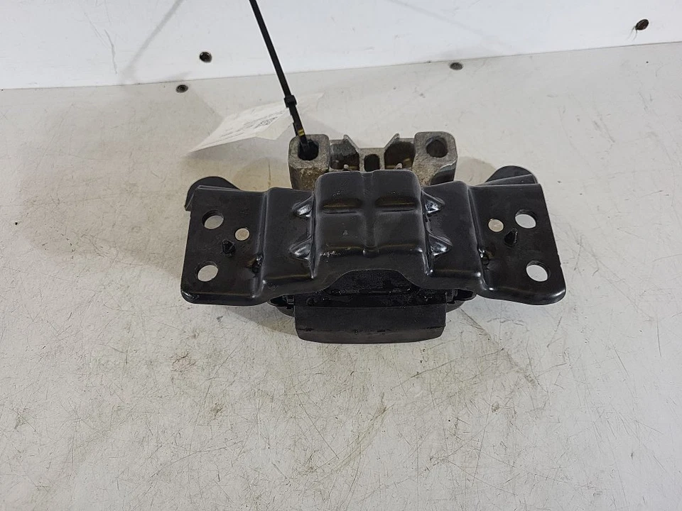 SEAT LEON MK3 TSI TECHNOLOGY 2014-2020 1197 ENGINE MOUNT PASSENGER SIDE L89 - Image 3 of 4