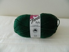Yarn Patons TRENDS 100 Courtelle Acrylic Dark Green 8ply 100g Made In Australia