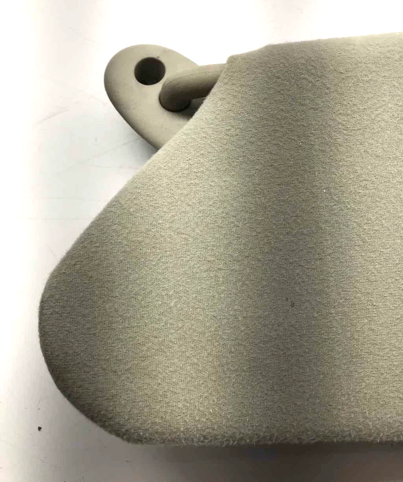 Viseira solar dianteira 2007 MITSUBISHI RAIDER com espelho passageiro direito fabricante de equipamento original - Imagem 3 de 4