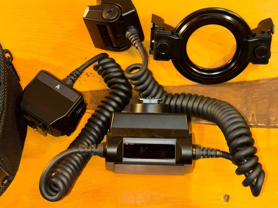 Olympus Macro Flash STF-8 Accessory for Digital SLR Camera Twin Flash Black F/S - Image 2 of 4