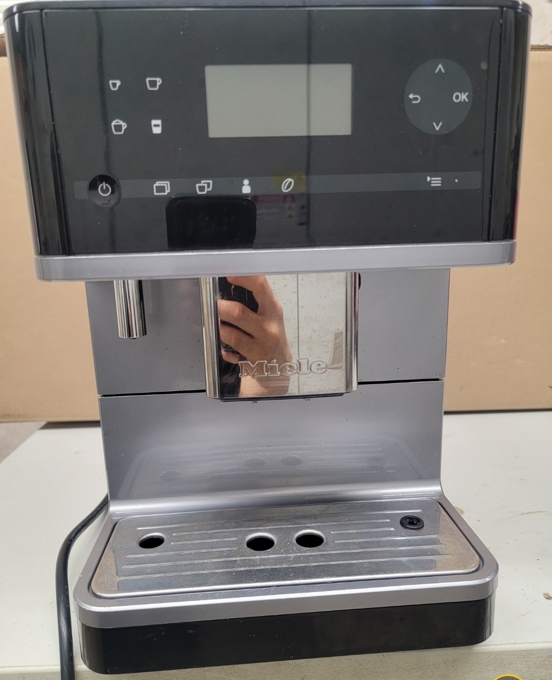 Miele CM 6350 Countertop Coffee Machine - Obsidian Black 