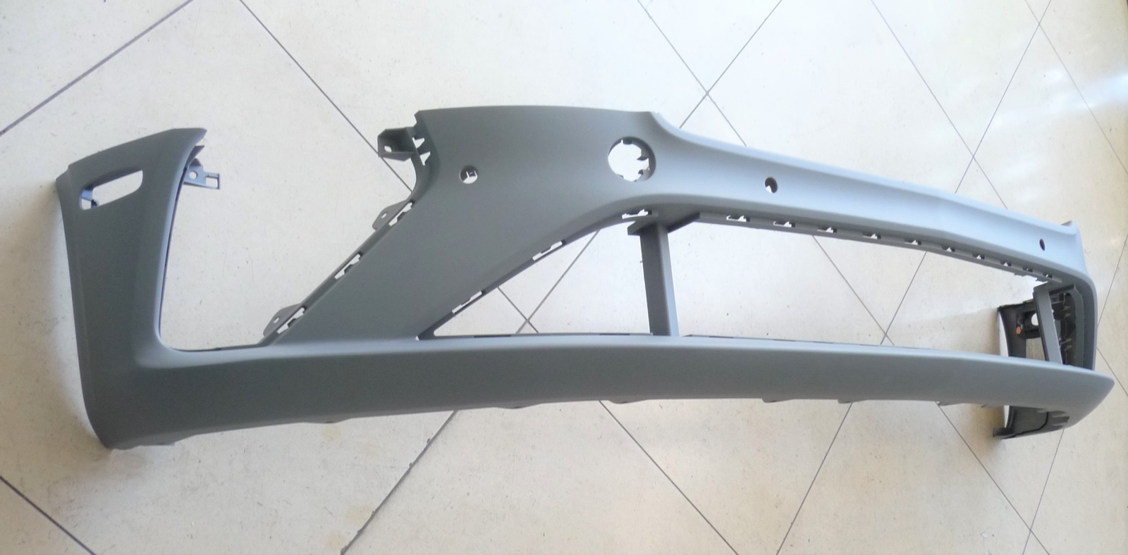 2020-2022 Bentley Continental GT GTC front Bumper Cover 3SD807437 OEM H4