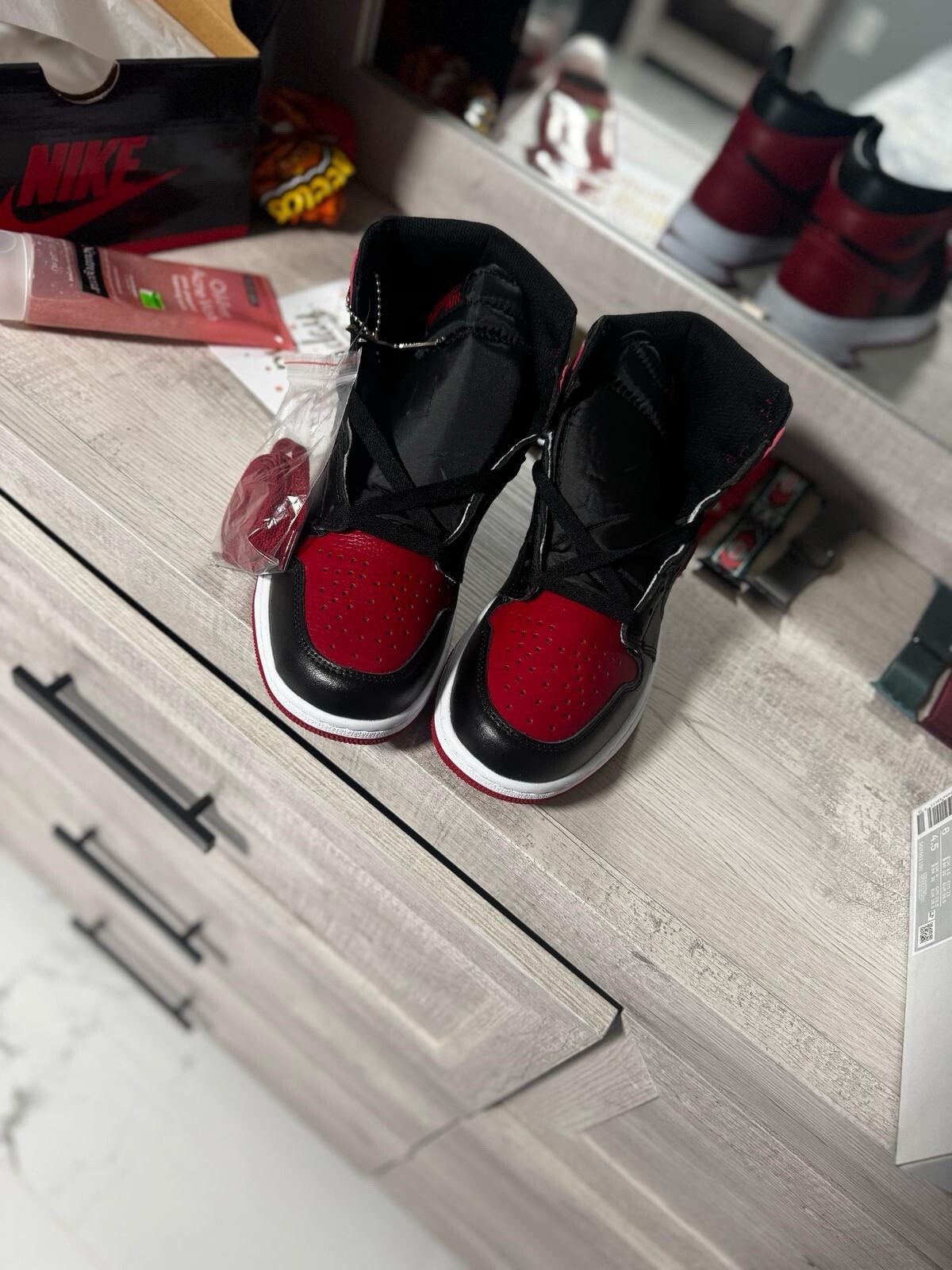 Jordan Retro OG Red Black Size 6.5 Men's Basketball Shoes