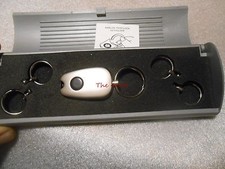 Barlow Lighted Twist Lock Keyholder  Keychain in Box