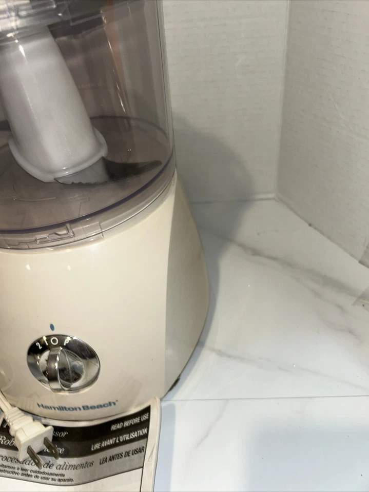 Hamilton Beach 21OP Food Processor. English ,Spanish Directions Works! Nice - Image 3 of 4