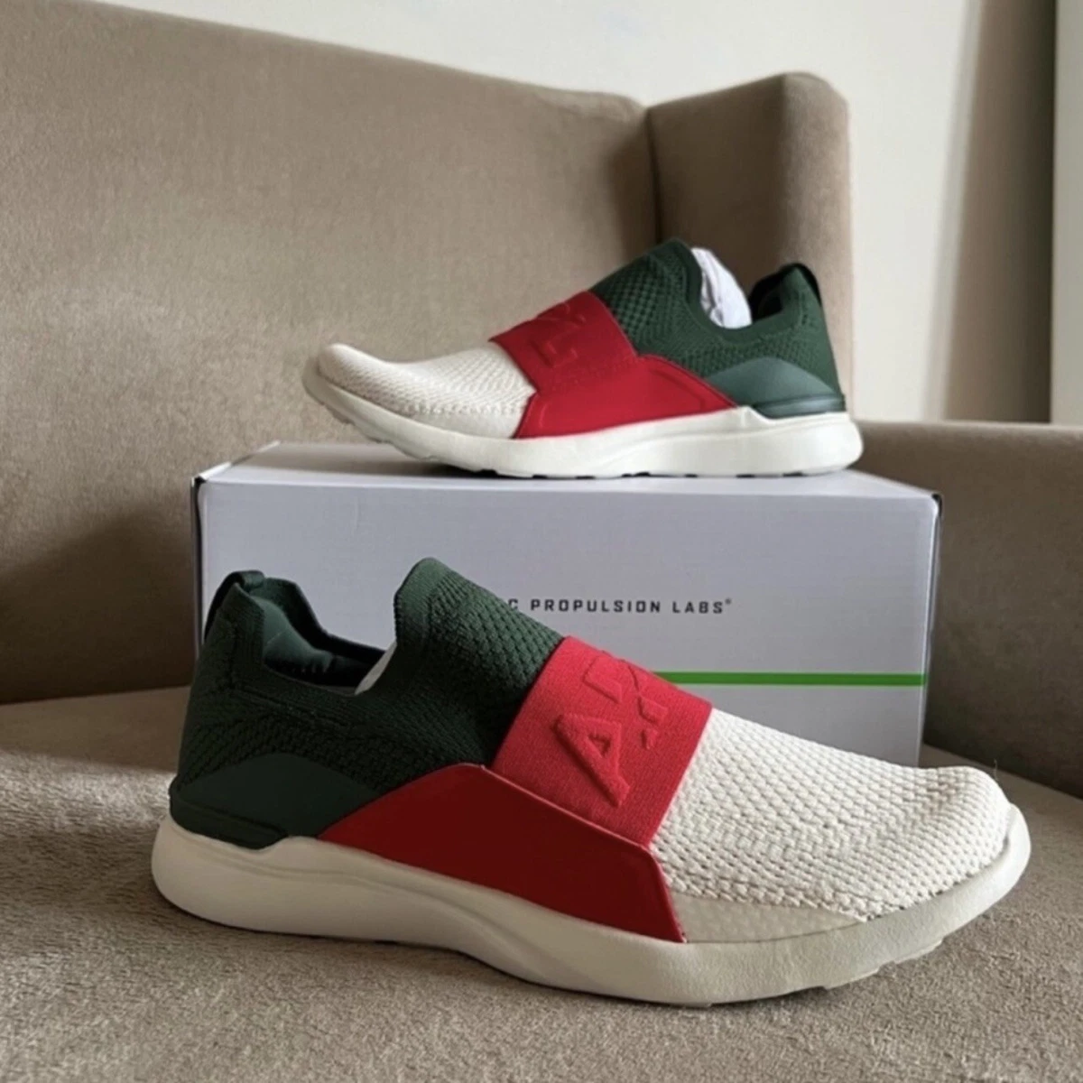 Apl laceless best sale shoes
